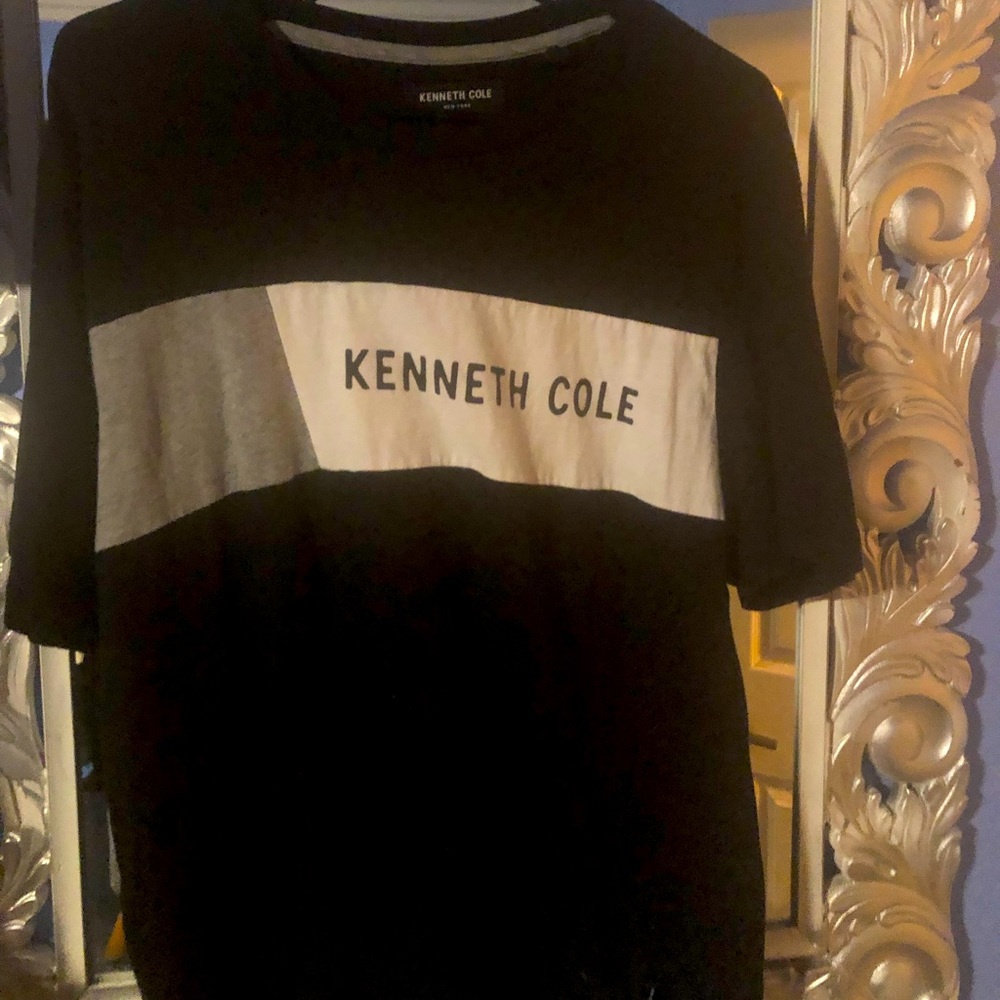 Casual pullover by Keneth Cole